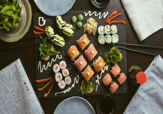 Guía gourmet: lo mejor de la gastronomía con influencia japonesa en Santiago