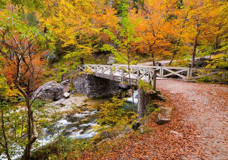 Guía para visitar el Parque Nacional de Ordesa en otoño: las 3 mejores rutas