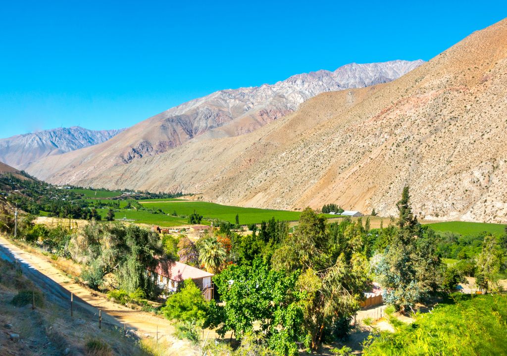 Valle del Elqui, destino ideal para ir de camping en la Región de Coquimbo. Valle del Elqui, destino ideal para ir de camping en la Región de Coquimbo.