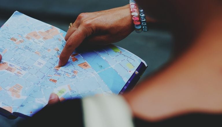 Adi&oacute;s a las gu&iacute;as tur&iacute;sticas: ahora son las redes sociales las que organizan tus viajes