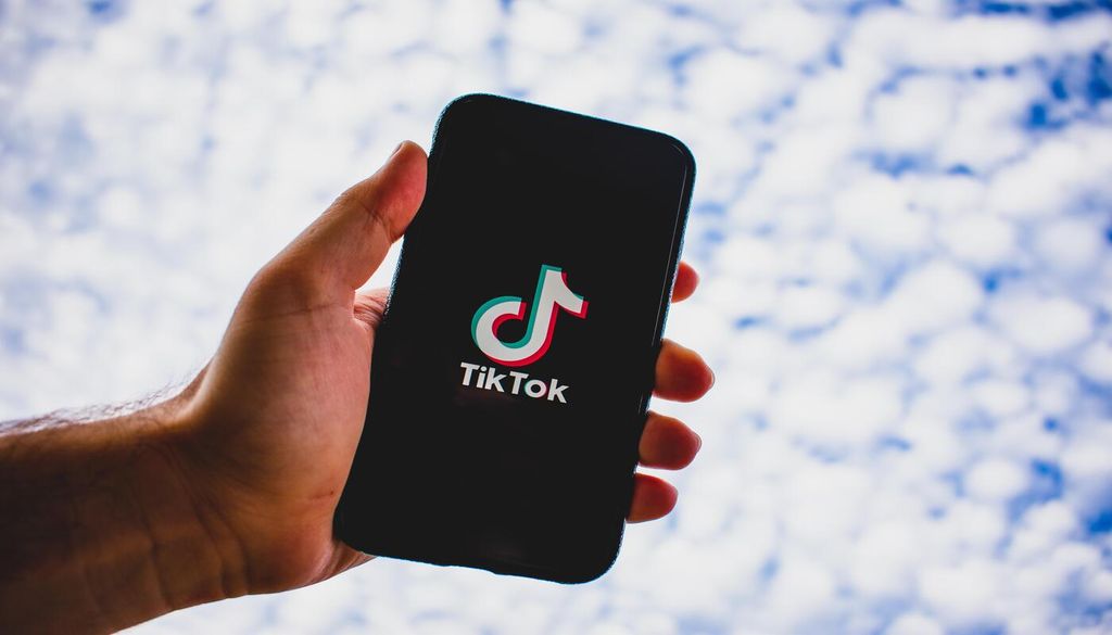 C'est désormais sur Tiktok que les jeunes vacanciers trouvent leur prochaine destination