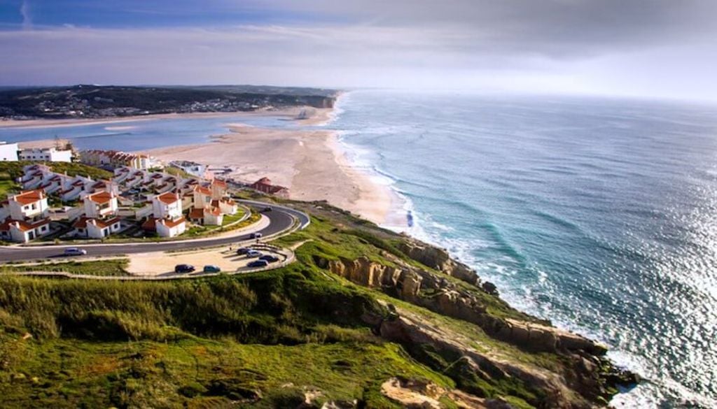 Praia da Foz do Arelho Saiba como funciona e onde para. Foto: Município Caldas da Rainha