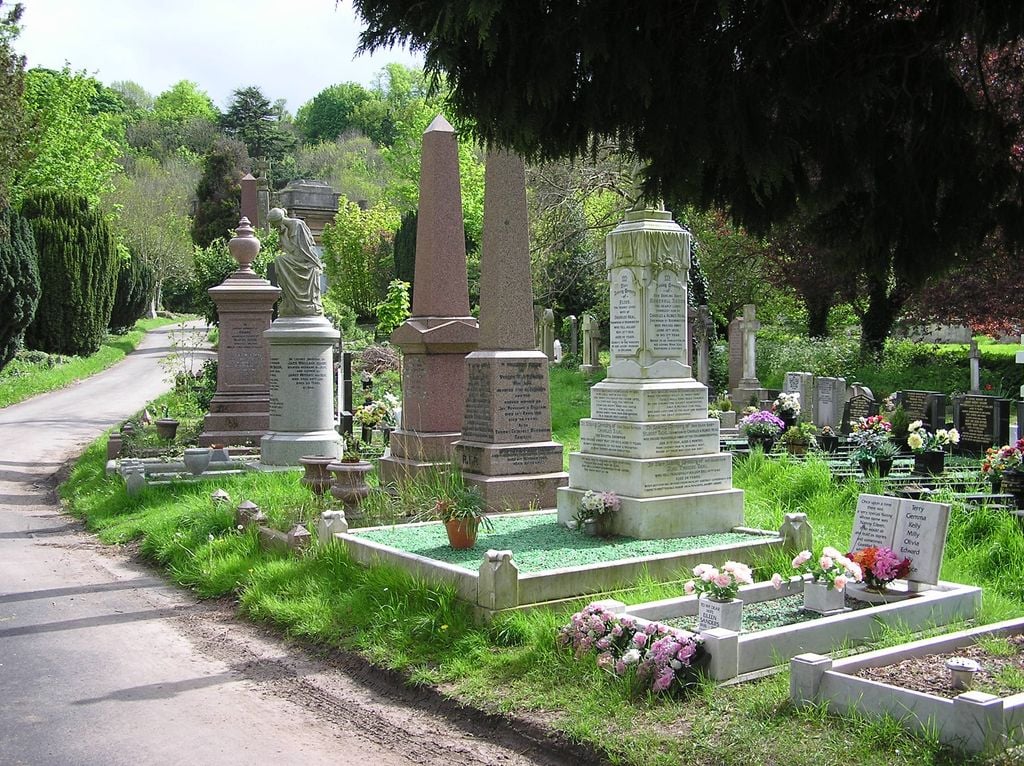 cemitério da Igreja Arnos Vale, em Bristol