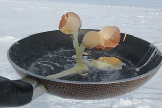 Huevos 'fritos' en la Antártida, por Cyprien Verseux