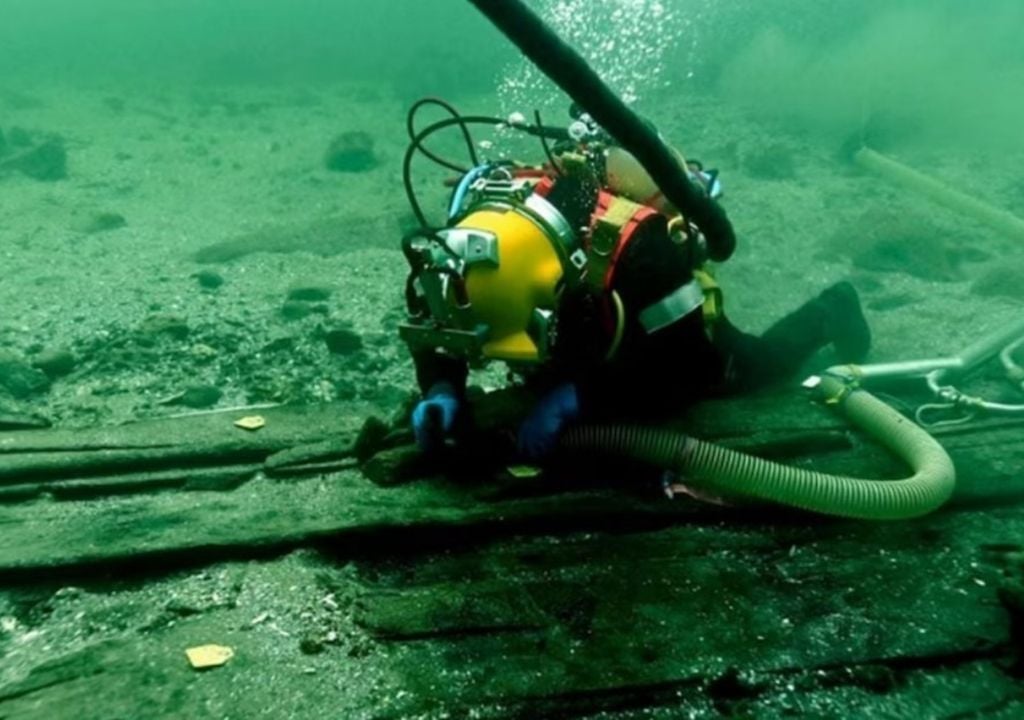 Seis siglos bajo el agua no borraron la historia de este gigante del comercio medieval. Foto: Museo de Barcos Vikingos.