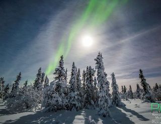 Halo lunar, Luna llena y aurora