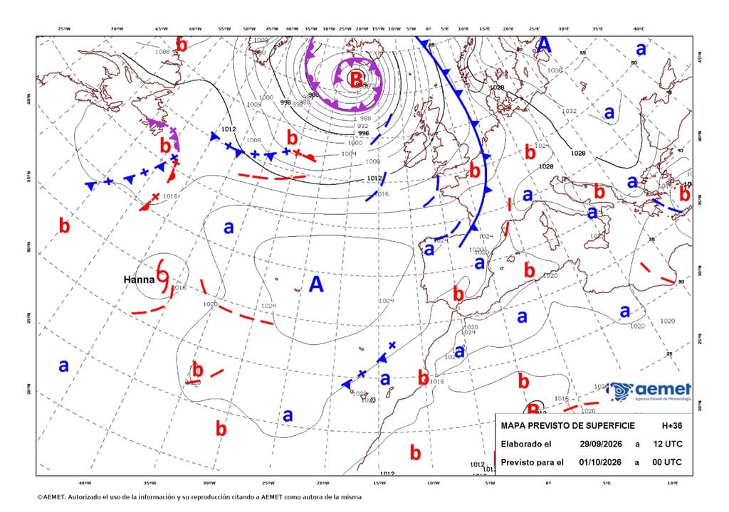 A previsão de superfície da AEMET posiciona Hanna a sudoeste dos Açores, evidenciando a circulação depressionária associada ao sistema e a configuração atmosférica prevista para as primeiras horas de quinta-feira.