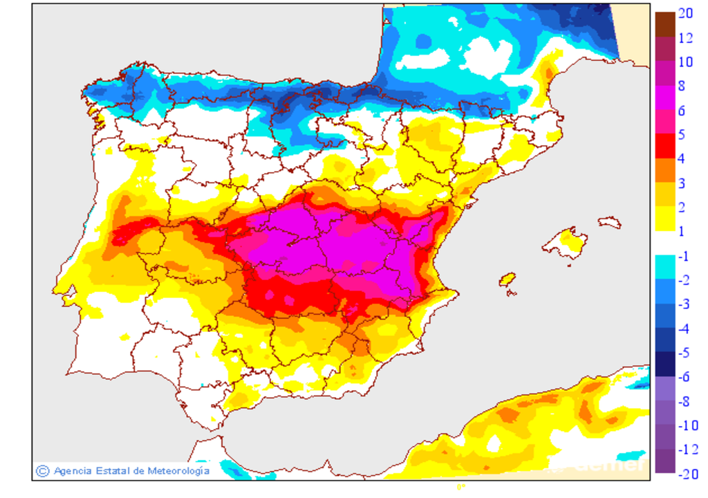 Mapa de variación de temperaturas máximas respecto al sábado para pasado mañana en la Península y Baleares. Fuente: AEMET