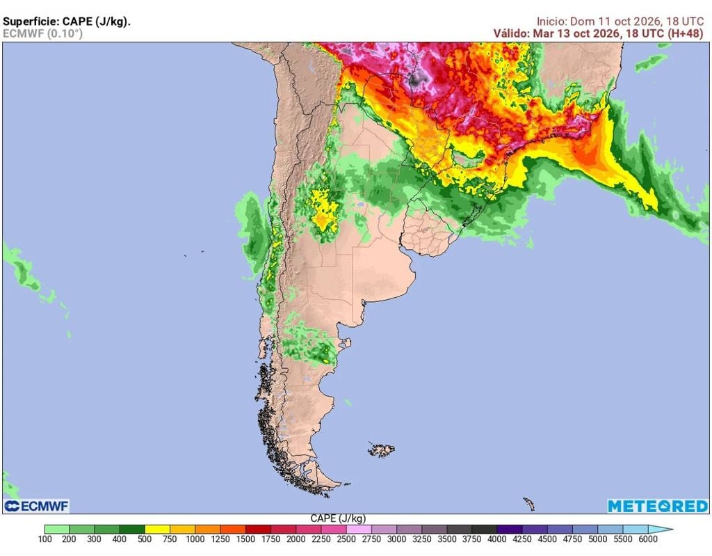 El martes aumentará la energía potencial convectiva en la zona central del país incluyendo Santiago: están las condiciones para que se produzcan tormentas eléctricas y granizos.