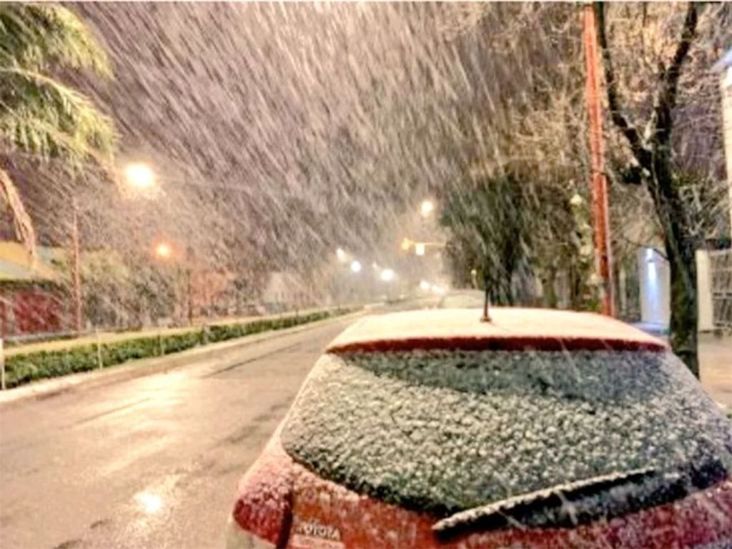 Tres Arroyos nieve nevada