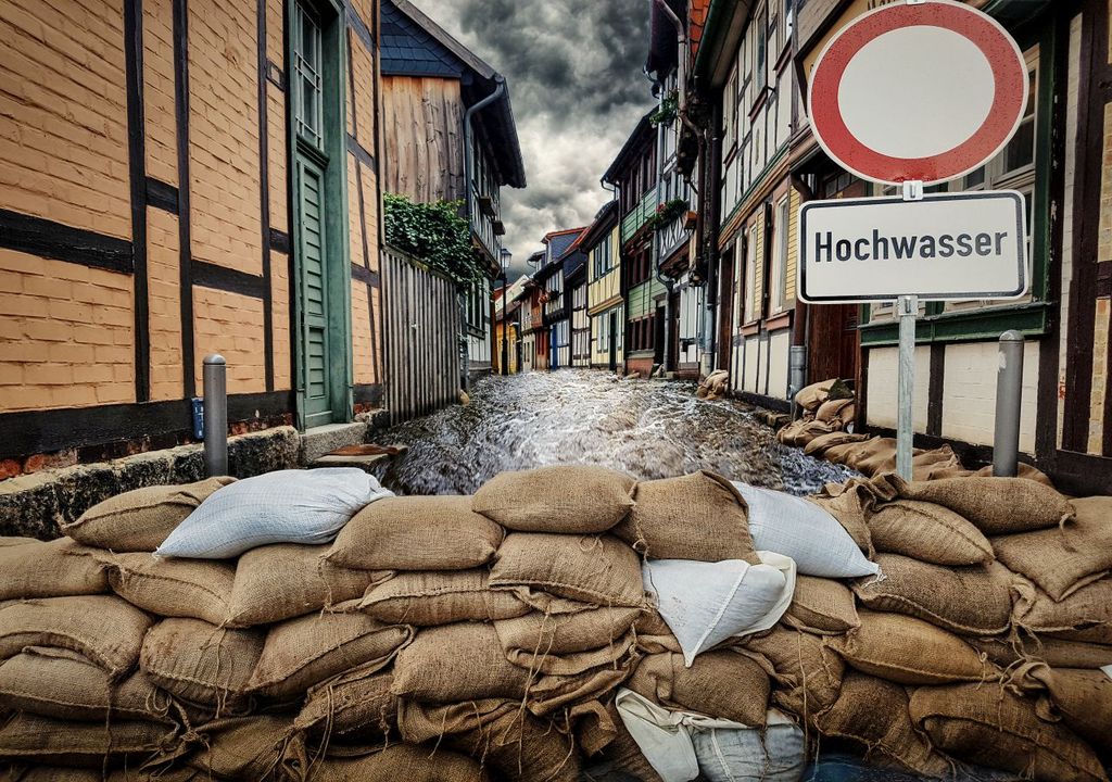Starkregen bringt Hochwasser Starkregen bringt Hochwasser
