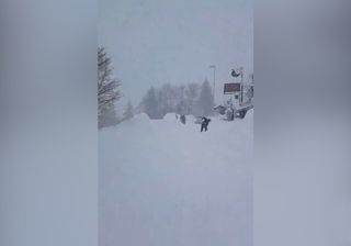 Eiskalt erwischt: Italien versinkt im Schnee!