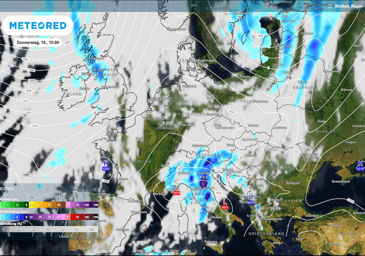 Wie eine Wetterscheide über Europa: Deutschland gerät unter den schützenden Einfluss der Hochdruckbrücke, während sich vom Mittelmeer bis nach Nordosteuropa Wolken und Regen entlang einer mächtigen Tiefdruckrinne aufreihen.