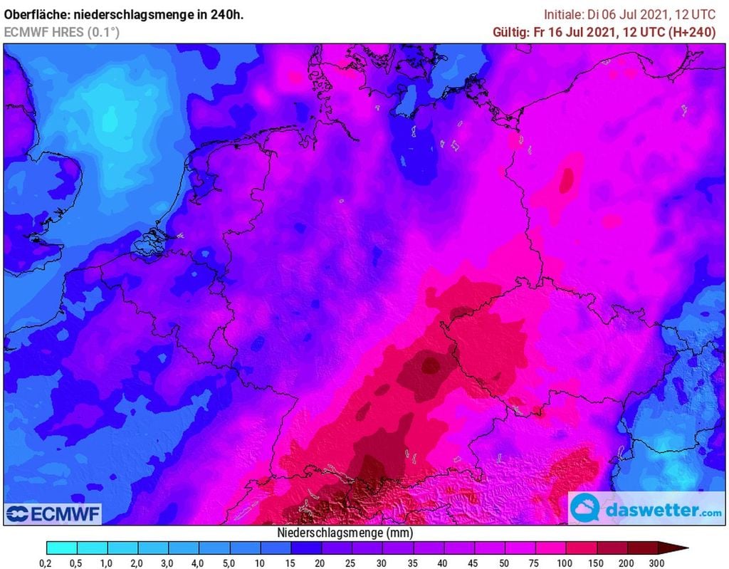 Heftige Regenmengen Heftige Regenmengen