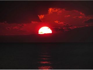 Hoy al atardecer en Rota (Cádiz)...