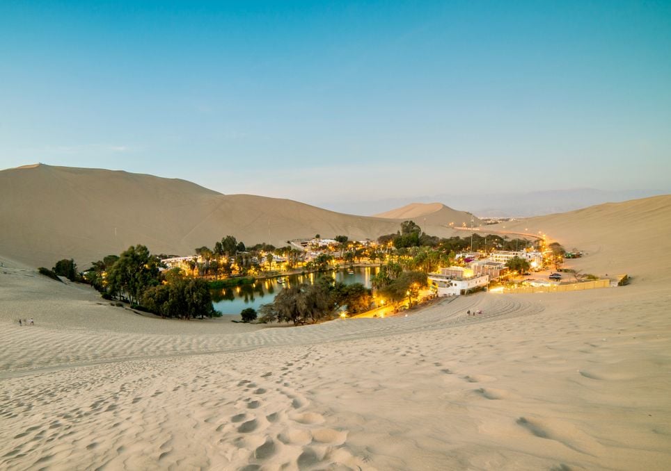 Oasis de Huacachina, Ica, Perú.