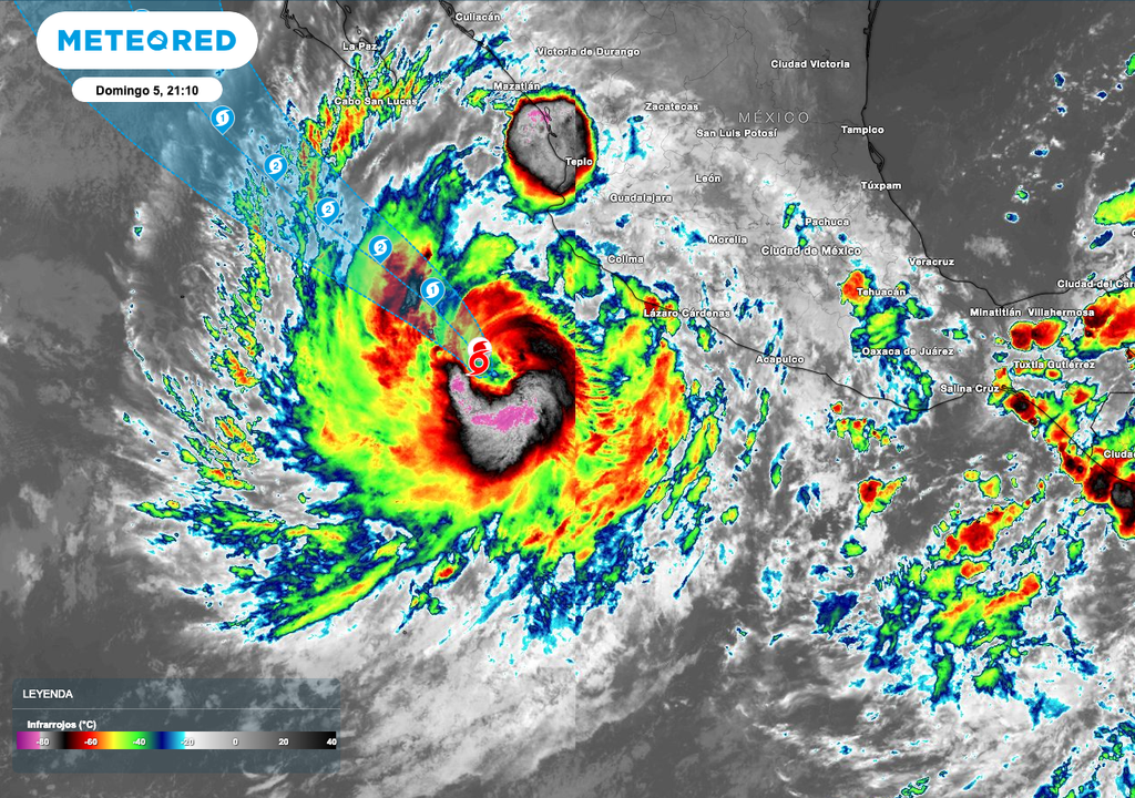 Huracán categoría 1 Priscilla