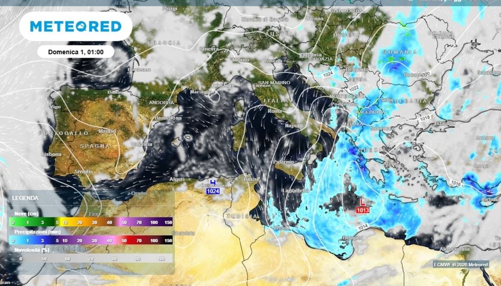 Nell'immagine la proiezione del modello ECMWF per domenica prossima. E' possibile vedere la tendenza dell'alta pressione a migrare verso le alte latitudini e dell'aria fredda a irrompere da est. Al Sud l'area instabile verrà, poi, rialimentata dall'aria fredda, con un probabile coinvolgimento del Meridione e del Medio e Basso Adriatico. ECMWF-MeteoRed
