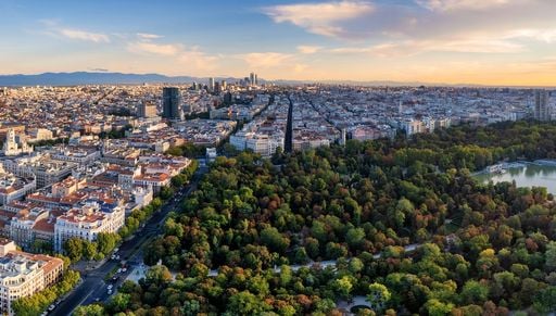 I parchi urbani sono un rifugio climatico: a Madrid fino a 8 gradi in meno rispetto al resto della citt&agrave;