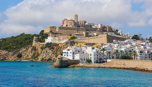 Ibiza se reinventa m&aacute;s all&aacute; del verano: cultura, naturaleza y gastronom&iacute;a para atraer viajeros todo el a&ntilde;o