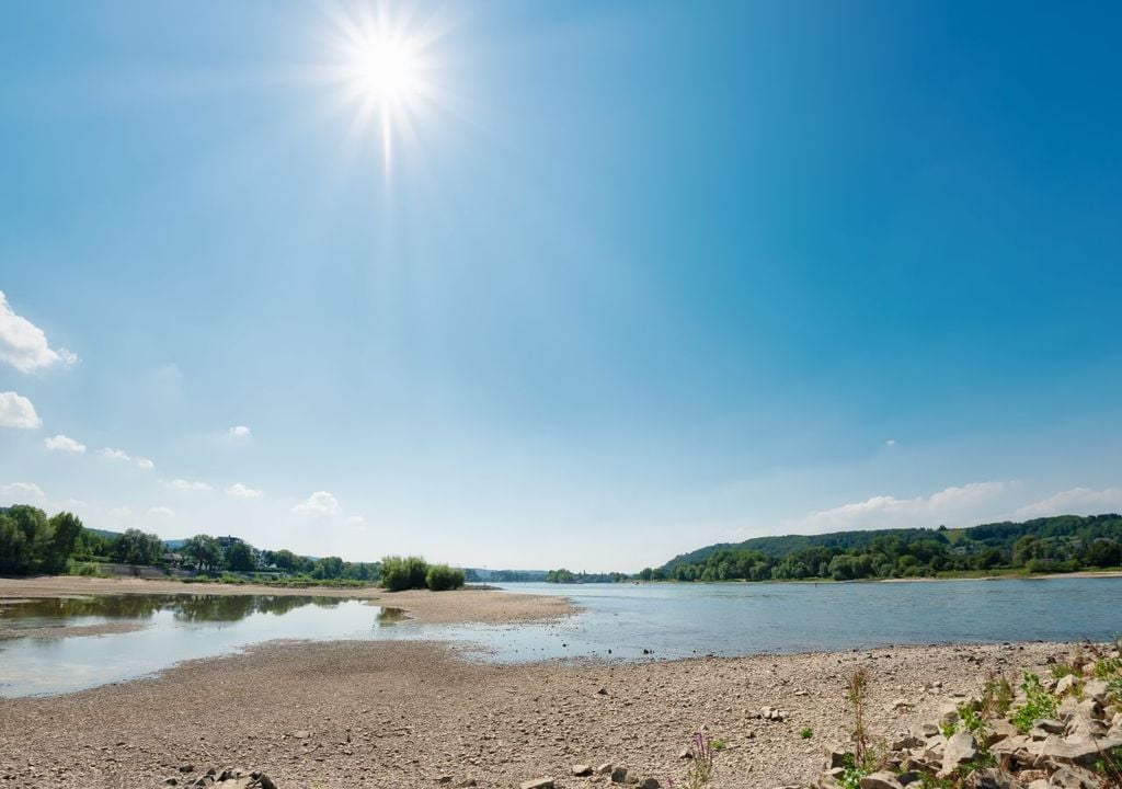 Wie weit sinken die Flusspegel in Deutschland eigentlich ab?