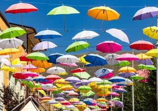 Il borgo fantasma d’Abruzzo tornato a vivere grazie agli artisti: oggi è un museo a cielo aperto