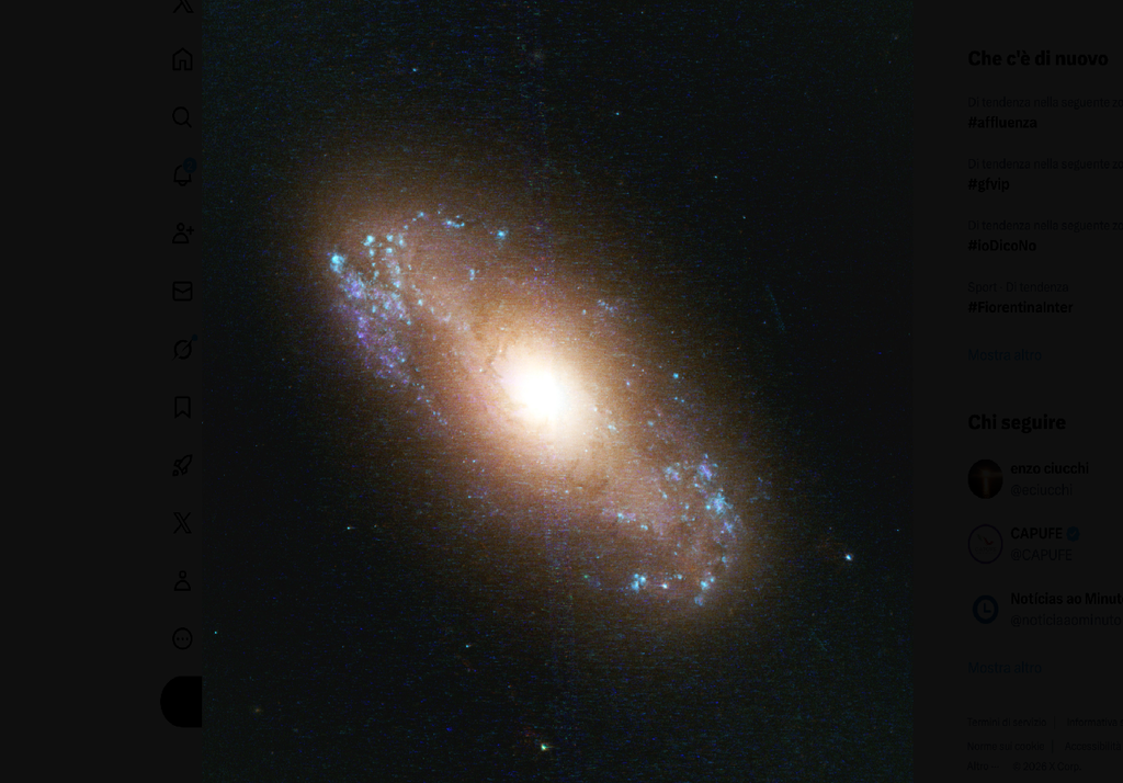 Sempre la stessa galassia NGC5134 ma osservata nell'ottico dal telescopio Hubble. E' impressionante la quantità di particolari in più osservabili nell'infrarosso (immagine di copertina) che rimangono invisibili nella banda ottica. Credit: NASA/j. Roger