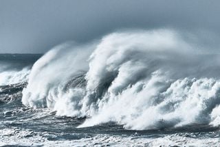 15 anni dallo tsunami in Giappone: come funziona il sistema di allerta nel Mediterraneo?