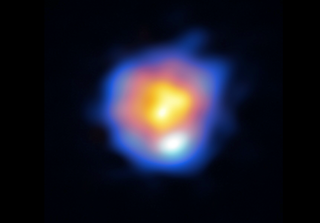 Il telescopio ALMA osserva la stella supergigante R Leporis mai prima così in dettaglio