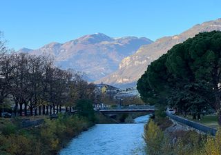 Il tempo della prossima settimana: Italia sull’orlo dell’inverno, neve a quote basse? Le previsioni in diretta!