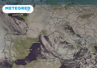 Il tempo in Italia questa settimana: frequenti piogge, neve, venti forti e temperature in calo. Come sarà il weekend?
