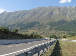 Il tunnel del Gran Sasso e le acque sotterranee