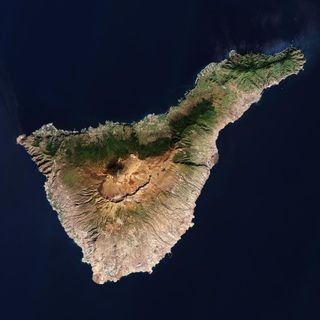 Imagen única de Tenerife, Islas Canarias, desde el espacio