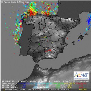 Imagen única: rayos en la descarga postfrontal fría