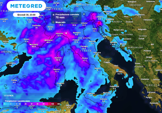 Imminente peggioramento sul Centro-Nord, attesi rovesci e temporali fino a venerdì: ecco quando e dove pioverà di più