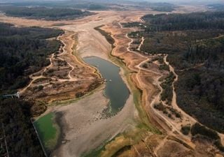 Impactante situación del Lago Peñuelas, prácticamente seco