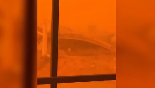 Como si fuera Marte: una gran tormenta de arena barre el oeste de Irak y provoca que se haga de noche en pleno d&iacute;a