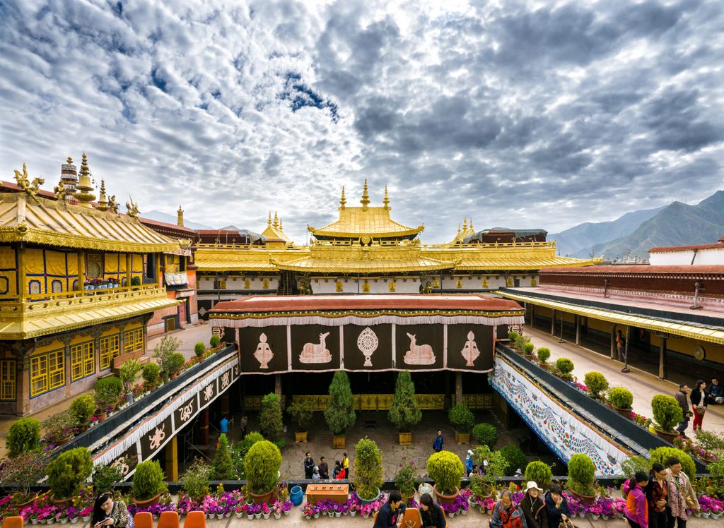 templo budista Jokhang, em Lhasa