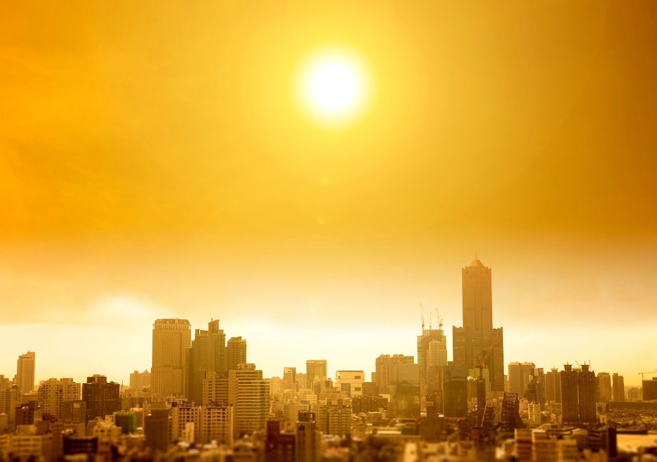 Como en cada primavera, y especialmente de abril a mayo, el calor aumenta en México y este 2025 no será la excepción, acompañado de tormentas.