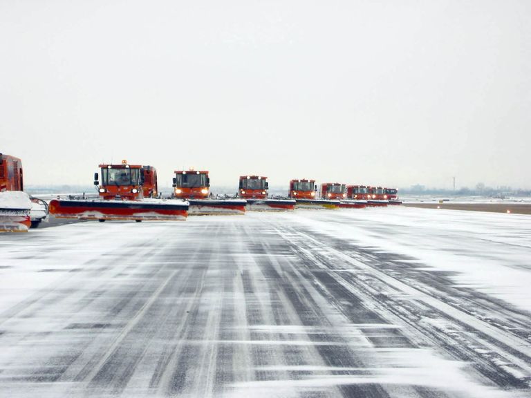 Gran tormenta de nieve cubre a Toronto, Canadá Gran tormenta de nieve cubre a Toronto, Canadá