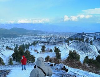 Impresionantes nevadas tiñen de blanco en el centro y oeste de Europa