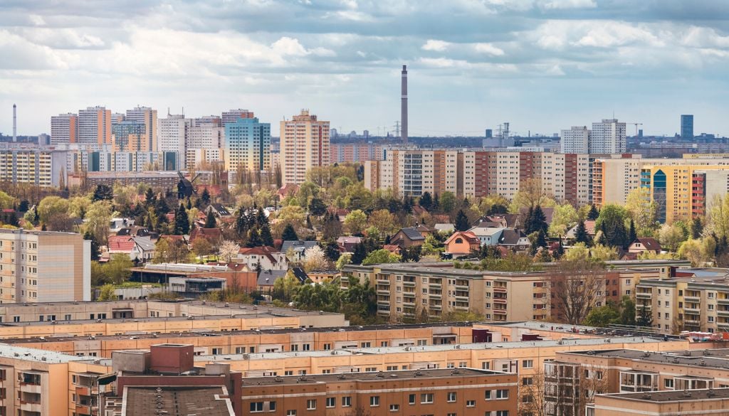 Die Bebauung in Städten wie Berlin haben einen großen Einfluss auf lokale Temperaturspitzen