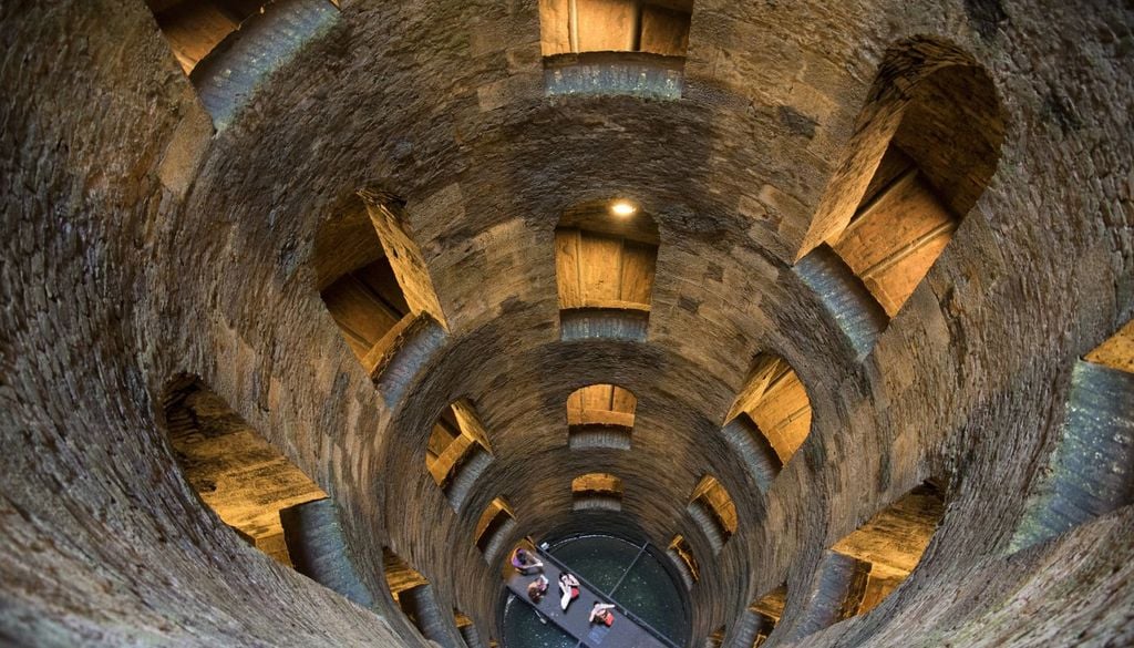 Città sotterranee Italia Il Pozzo di San Patrizio a Orvieto, straordinaria opera progettata da Antonio da Sangallo il Giovane