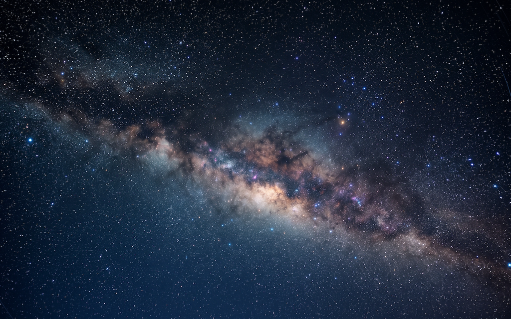 Milliarden Sterne und möglicherweise unzählige verborgene Welten: Das NASA-Teleskop Roman soll neue Einblicke in unsere Galaxie ermöglichen – unterstützt von hochpräziser Technik aus Heidelberg. Symbolbild.
