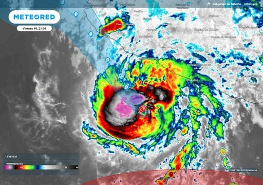 Incertidumbre en el comportamiento del hurac&aacute;n Trudy: su intensidad cambia y amenaza el Sur y Occidente de M&eacute;xico