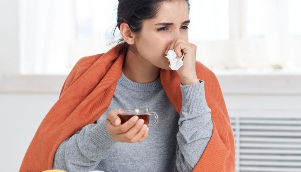 Gripe Mientras que la positividad de la gripe aumenta del 3,7% al 4,1%, la del SARS-CoV-2 disminuye ligeramente