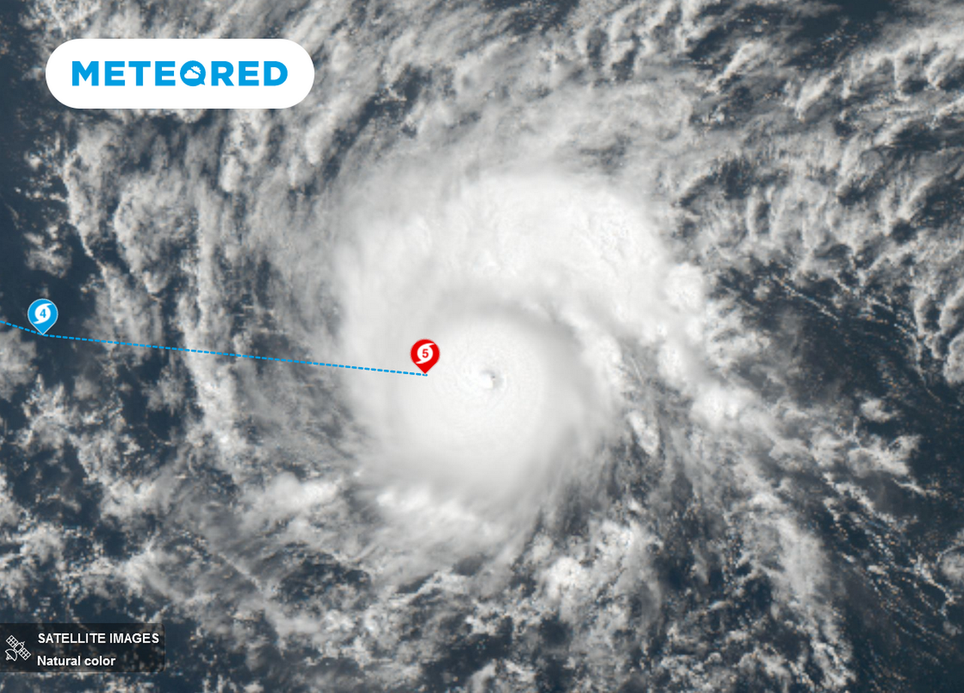 Incredible Hurricane Dora set to a typhoon, passing through four