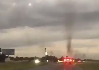 Incroyables "tornades" de moustiques à Buenos Aires en Argentine !