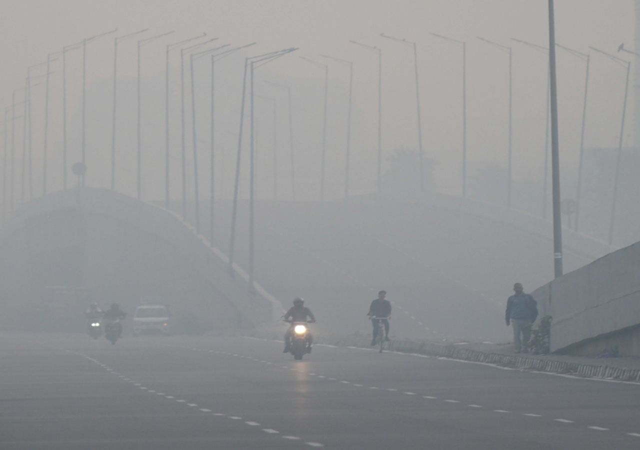 For weeks, the air in New Delhi was unbreathable due to unhealthy air pollution!