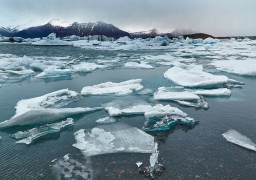 Informe sobre el &Aacute;rtico 2025 de la NOAA: el r&aacute;pido calentamiento y el descenso del hielo alimentan la alarma clim&aacute;tica